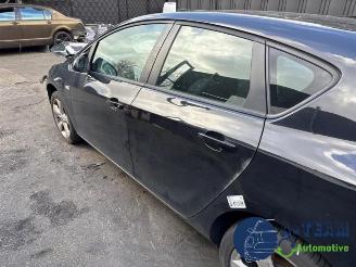 Opel Astra Astra J Sports Tourer (PD8/PE8/PF8), Combi, 2010 / 2015 1.4 Turbo 16V picture 5