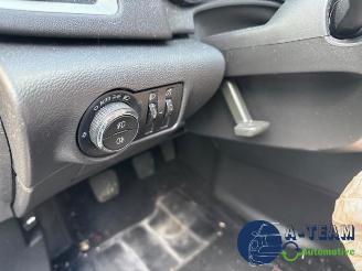 Opel Astra Astra J Sports Tourer (PD8/PE8/PF8), Combi, 2010 / 2015 1.4 Turbo 16V picture 18