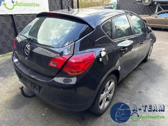 Opel Astra Astra J Sports Tourer (PD8/PE8/PF8), Combi, 2010 / 2015 1.4 Turbo 16V picture 8