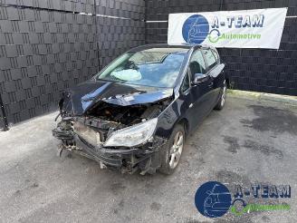 Opel Astra Astra J Sports Tourer (PD8/PE8/PF8), Combi, 2010 / 2015 1.4 Turbo 16V picture 3