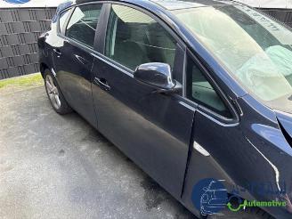 Opel Astra Astra J Sports Tourer (PD8/PE8/PF8), Combi, 2010 / 2015 1.4 Turbo 16V picture 10