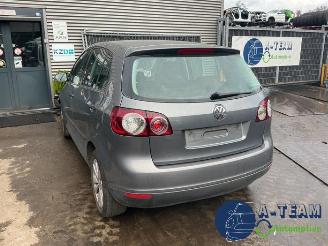 Salvage car Volkswagen Golf plus Golf Plus (5M1/1KP), MPV, 2005 / 2013 1.6 FSI 16V 2005/11