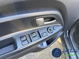 Kia Rio Rio III (UB), Hatchback, 2011 / 2017 1.2 CVVT 16V picture 13