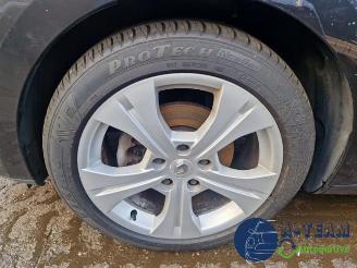 Renault Mégane Megane III Coupe (DZ), Hatchback 3-drs, 2008 / 2016 1.4 16V TCe 130 picture 33