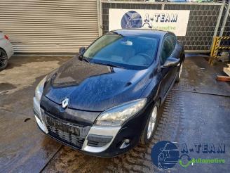 Vaurioauto  passenger cars Renault Mégane Megane III Coupe (DZ), Hatchback 3-drs, 2008 / 2016 1.4 16V TCe 130 2009/8