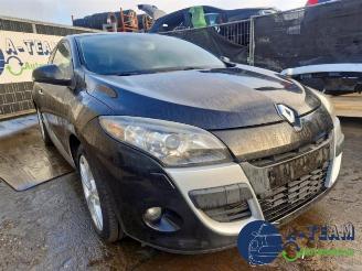 Renault Mégane Megane III Coupe (DZ), Hatchback 3-drs, 2008 / 2016 1.4 16V TCe 130 picture 4