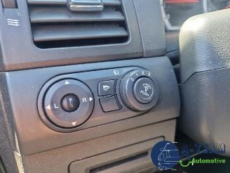 Chevrolet Captiva Captiva (C100), SUV, 2006 / 2011 2.4 16V 4x2 picture 29