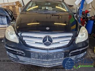 Autoverwertung Mercedes B-klasse B (W245), Hatchback, 2005 / 2011 1.5 B-150 16V 2008/2