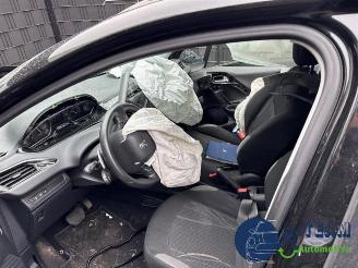 Peugeot 208 208 I (CA/CC/CK/CL), Hatchback, 2012 / 2019 1.2 Vti 12V PureTech 82 picture 12