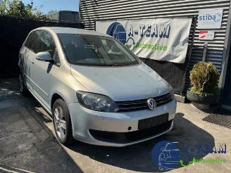 Salvage car Volkswagen Golf plus Golf Plus (5M1/1KP), MPV, 2005 / 2013 1.4 TSI 122 16V 2009/10