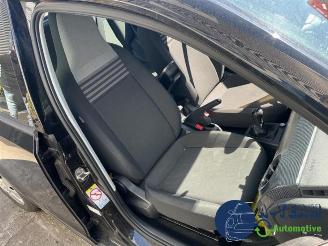 Volkswagen Up! Up! (121), Hatchback, 2011 1.0 12V 60 picture 20