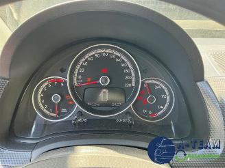 Volkswagen Up! Up! (121), Hatchback, 2011 1.0 12V 60 picture 22