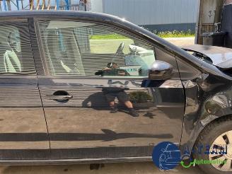 Volkswagen Up! Up! (121), Hatchback, 2011 1.0 12V 60 picture 12