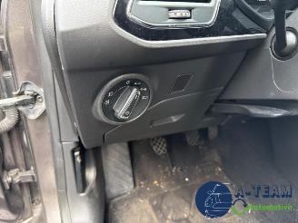 Seat Leon Leon (5FB), Hatchback 5-drs, 2012 / 2020 1.6 TDI Ecomotive 16V picture 17