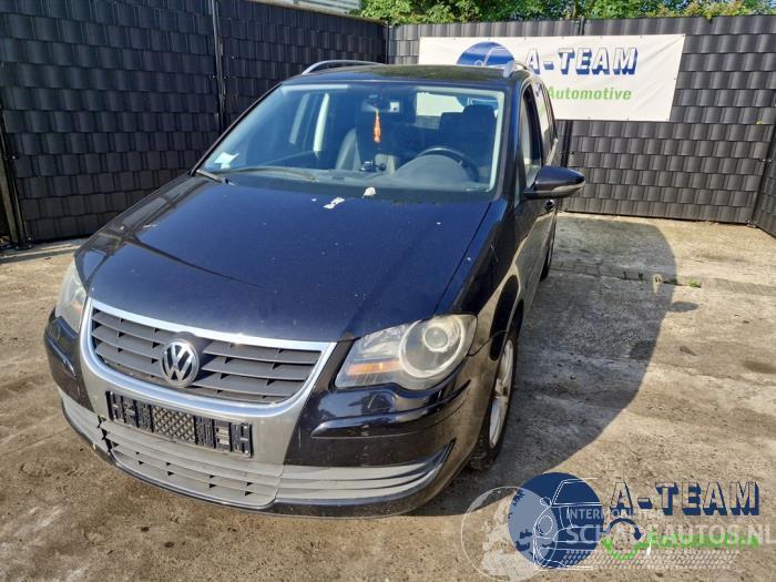 Volkswagen Touran Touran (1T1/T2), MPV, 2003 / 2010 1.4 16V TSI 140