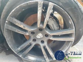 Porsche Cayenne Cayenne II (92A), SUV, 2010 / 2018 4.8 V8 32V S picture 28