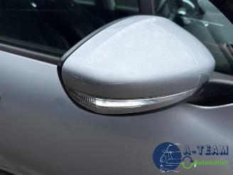 Peugeot 208 208 I (CA/CC/CK/CL), Hatchback, 2012 / 2019 1.2 Vti 12V PureTech 82 picture 32
