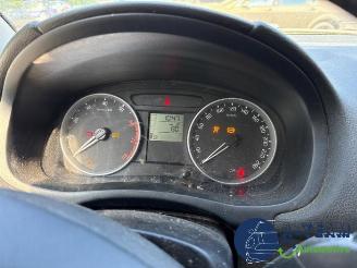 Skoda Roomster Roomster (5J), MPV, 2006 / 2015 1.4 16V picture 16