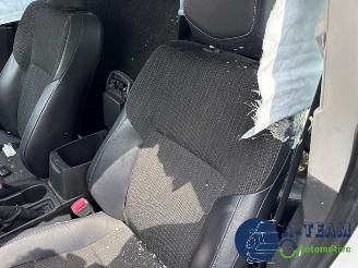 Toyota Auris Touring Sports Auris Touring Sports (E18), Combi, 2013 / 2018 1.8 16V Hybrid picture 19