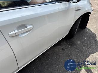 Toyota Auris Touring Sports Auris Touring Sports (E18), Combi, 2013 / 2018 1.8 16V Hybrid picture 29