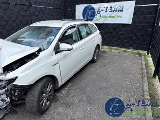 Toyota Auris Touring Sports Auris Touring Sports (E18), Combi, 2013 / 2018 1.8 16V Hybrid picture 4