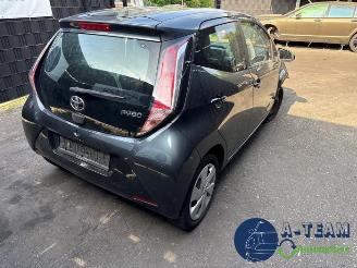 Toyota Aygo Aygo (B40), Hatchback, 2014 1.0 12V VVT-i picture 9
