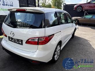 Mazda 5  picture 8