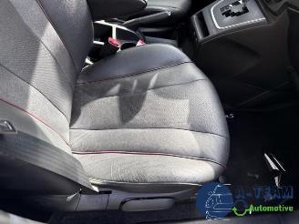 Mazda 5  picture 32