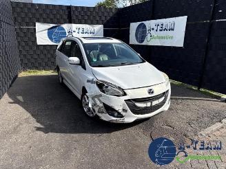 Vrakbiler auto Mazda 5  2013/7
