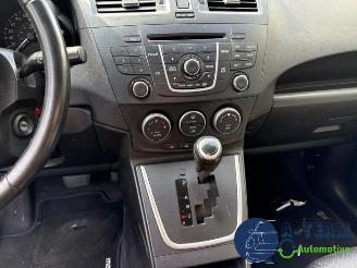 Mazda 5  picture 20