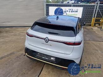 demontáž osobní automobily Renault Mégane E-Tech Megane E-Tech (RCB), SUV, 2021 60 kWh 2022/7