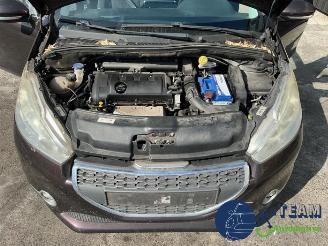 Peugeot 208 208 I (CA/CC/CK/CL), Hatchback, 2012 / 2019 1.4 16V picture 4