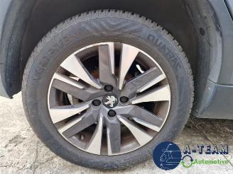 Peugeot 2008 2008 (CU), MPV, 2013 / 2019 1.2 12V e-THP PureTech 110 picture 18