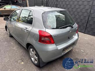 Toyota Yaris Yaris II (P9), Hatchback, 2005 / 2014 1.3 16V VVT-i picture 6