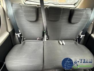 Toyota Yaris Yaris II (P9), Hatchback, 2005 / 2014 1.3 16V VVT-i picture 32