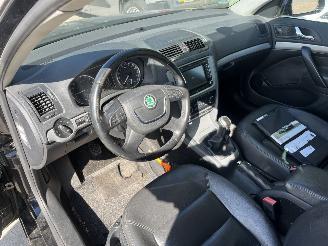 Skoda Octavia 1.6tdi combi picture 6