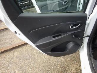 Renault Clio  picture 10
