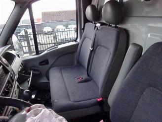 Nissan Interstar  picture 9
