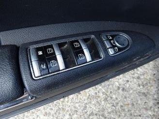 Mercedes S-klasse S (W221), Sedan, 2005 / 2014 3.0 S-350 BlueTec 24V 4-Matic picture 8