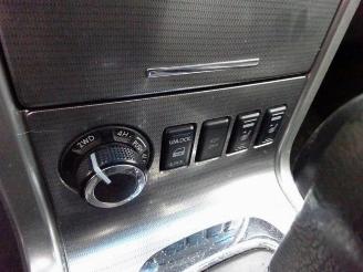 Nissan Navara Navara (D40), Pick-up, 2005 3.0 dCi V6 24V DPF 4x4 picture 17