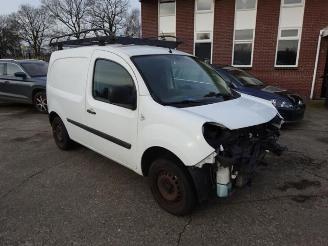 Vaurioauto  passenger cars Renault Kangoo Kangoo Express (FW), Van, 2008 1.5 dCi 70 2008/9
