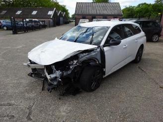 Damaged car Peugeot 308 308 SW (F4/FC/FN/FR), Combi 5-drs, 2021 1.2 12V PureTech 130 2022/11