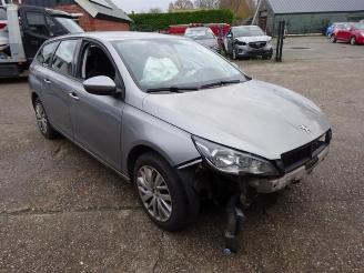 disassembly passenger cars Peugeot 308 308 SW (L4/L9/LC/LJ/LR), Combi 5-drs, 2014 / 2021 1.6 BlueHDi 120 2014/6