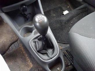 Toyota Aygo Aygo (B10), Hatchback, 2005 / 2014 1.0 12V VVT-i picture 21