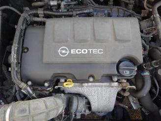 Opel Astra Astra J Sports Tourer (PD8/PE8/PF8), Combi, 2010 / 2015 1.4 Turbo 16V picture 10