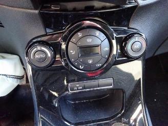 Ford Fiesta Fiesta 6 (JA8), Hatchback, 2008 / 2018 1.0 EcoBoost 12V 100 picture 15
