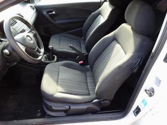 Volkswagen Polo Polo V (6R), Hatchback, 2009 / 2017 1.4 TDI picture 10