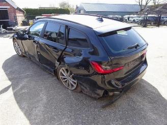 BMW 3-serie 3 serie Touring (G21), Combi, 2019 318d 2.0 TwinPower Turbo 16V Mild Hybrid picture 2
