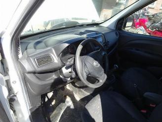 Opel Combo Combo, Van, 2012 / 2018 1.3 CDTI 16V ecoFlex picture 14