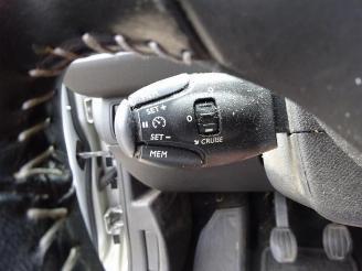 Peugeot 308 308 SW (L4/L9/LC/LJ/LR), Combi 5-drs, 2014 / 2021 1.6 BlueHDi 115 picture 16